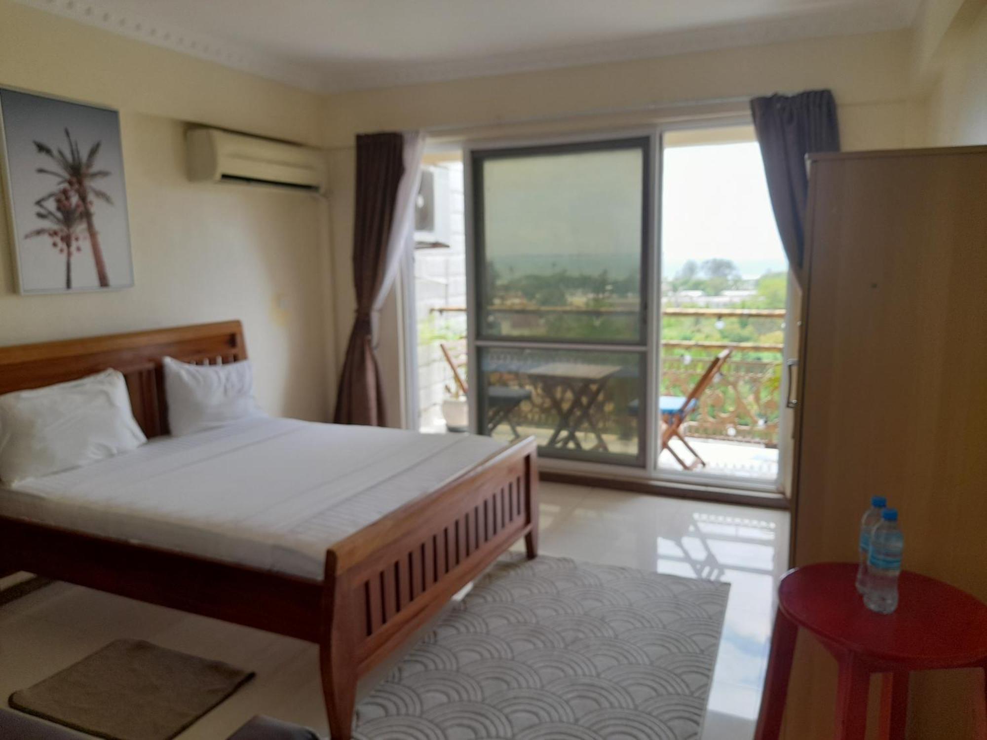 Seaview Point Bed & Breakfast Dar-es-Salaam Rom bilde